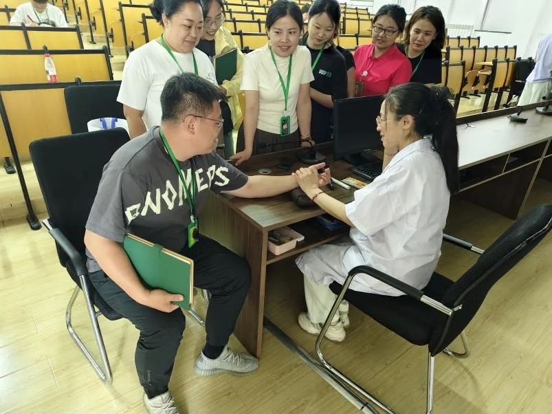 没有年龄