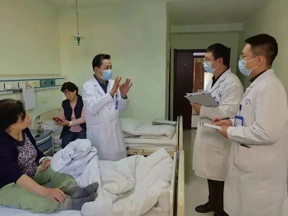 21点五龙游戏网
内科