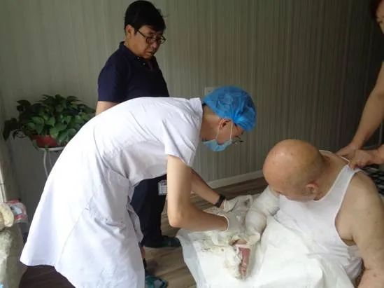 21点五龙游戏网
褥疮烧伤科赵氏中医外治技术学术流派三晋医脉薪火传