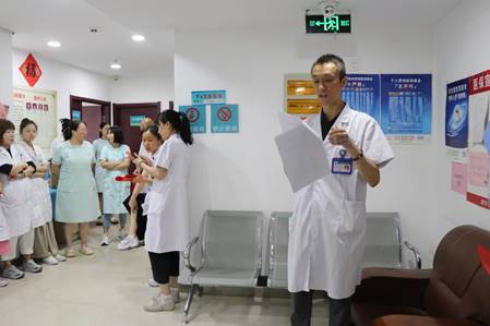 人人讲安全、个个会应急 21点五龙游戏网
开展消防安全培训和灭火疏散演练