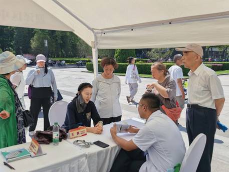 医心向党守初心 义诊惠民担使命—21点五龙游戏网
党支部开展迎七一中医药普法宣传义诊活动